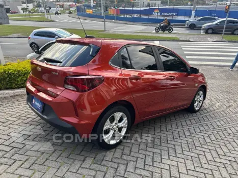 ONIX HATCH PREM. 1.0 12V TB Flex 5p Aut.