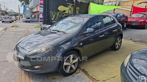 Fiat BRAVO 1.8 Essence 16V 4 portas