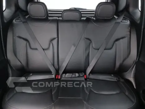 RENEGADE 1.3 T270 TURBO FLEX LONGITUDE AT6