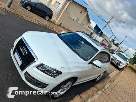Audi Q5 2.0 Tfsi Attraction 16V 211Cv Gasolina 4P Automático 4 portas