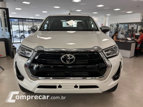 HILUX 2.8 D-4D TURBO CD SRX PLUS 4X4 AUTOMÁTICO