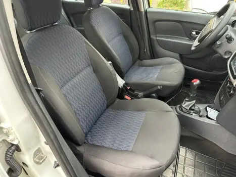 SANDERO Expression Hi-Power 1.6 8V 5p