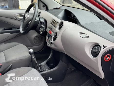 ETIOS 1.5 XLS Sedan 16V