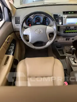 Hilux SW4 3.0 16V 4P SRV 4X4 TURBO DIESEL AUTOMÁTICO