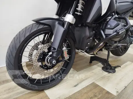 R1300 GS TRIPLE BLACK ABS