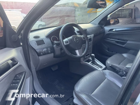 Vectra Sedan 2.0 4P COLLECTION