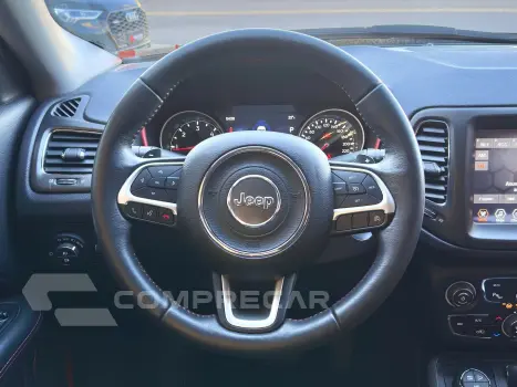 COMPASS 2.0 16V DIESEL TRAILHAWK 4X4 AUTOMÁTICO