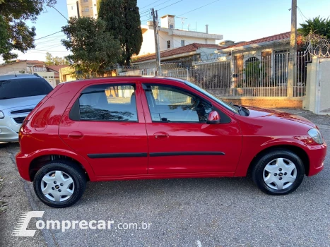 CELTA 1.0 MPFI LT 8V