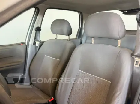 CLASSIC 1.0 MPFI LS 8V FLEX 4P MANUAL