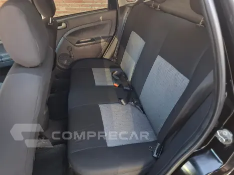 FIESTA 1.6 MPI Sedan 8V