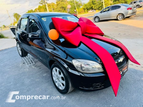 CELTA 1.0 MPFI LT 8V