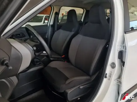 C3 - 1.0 FIREFLY LIVE PACK MANUAL