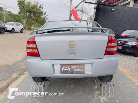 ASTRA 2.0 MPFI Advantage 8V