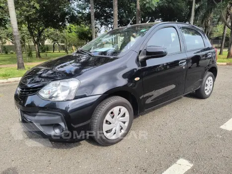Toyota ETIOS 1.3 X 16V 4 portas