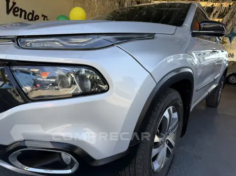 Fiat TORO 2.0 16V Turbo Volcano 4X4 4 portas