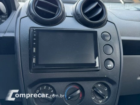 FIESTA SEDAN - 1.6 MPI SEDAN 8V 4P MANUAL