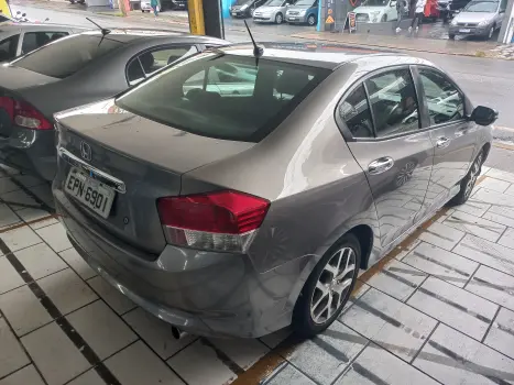 CITY 1.5 EX Sedan 16V