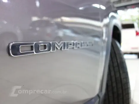 COMPASS - 2.0 16V LONGITUDE AUTOMÁTICO