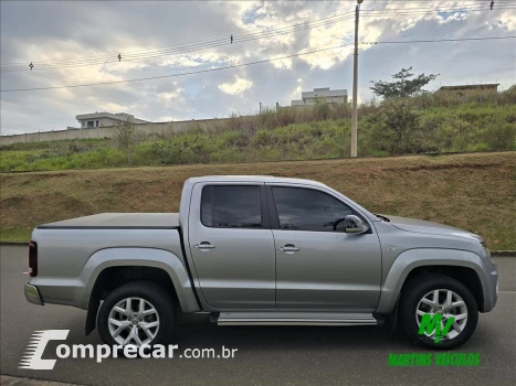 AMAROK 3.0 V6 TDI DIESEL HIGHLINE CD 4MOTION AUTO
