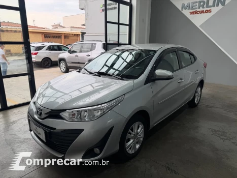 Toyota YARIS 1.5 16V Sedan XL 4 portas
