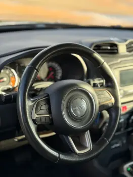 RENEGADE 1.8 16V Longitude