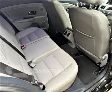 Fluence 2.0 16V 4P FLEX PRIVILÉGE AUTOMÁTICO