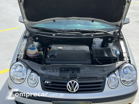 POLO SEDAN 1.6 8V