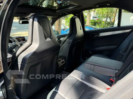 C 63 AMG 6.3 Sedan V8