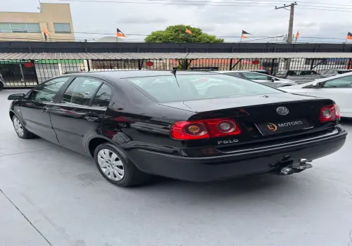 POLO SEDAN 1.6 MI 8V