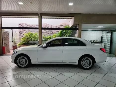 C 180 1.6 16V 4P CGI EXCLUSIVE TURBO AUTOMÁTICO