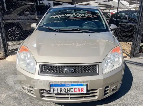 FIESTA 1.6 MPI Class Sedan 8V