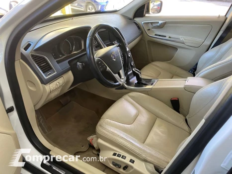 XC60 2.0 4P DYNAMIC T5 TURBO AUTOMÁTICO