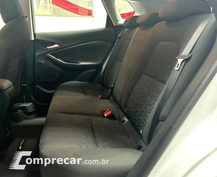 TRACKER 1.0 Turbo 12V Flex Aut.