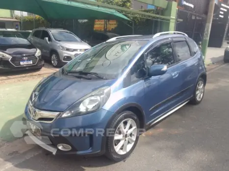 HONDA FIT - 1.5 TWIST 16V 4P MANUAL 4 portas