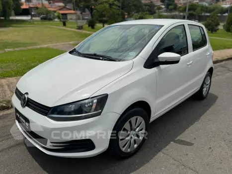 Volkswagen Fox 1.0 MPI Trendline 4 portas