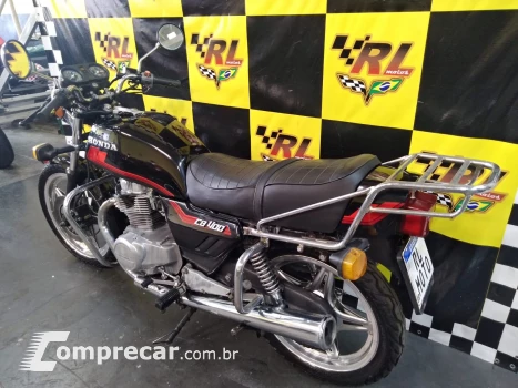 CB400
