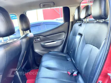 L200 TRITON 2.4 16V TURBO DIESEL SPORT HPE TOP CD 4P 4X4 AUT