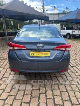 Yaris Sedan 1.5 XLS