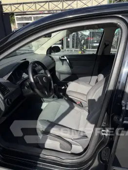 POLO SEDAN 1.6 MI 8V