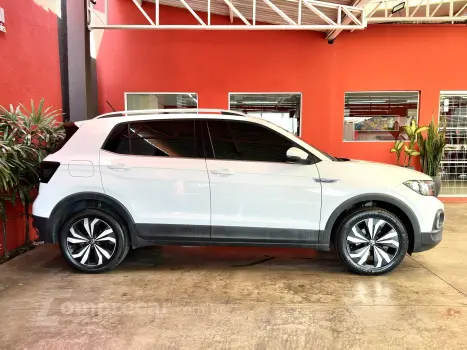 T-CROSS 1.4 250 TSI TOTAL FLEX HIGHLINE AUTOMÁTICO
