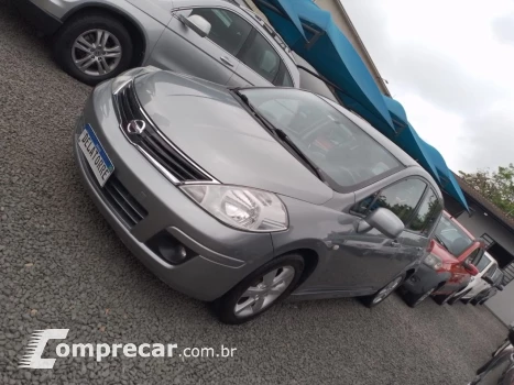 Tiida Hatch 1.8 16V 4P SL FLEX