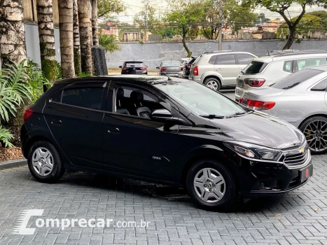 CHEVROLET ONIX 1.0 MPFI LT 8V 4 portas