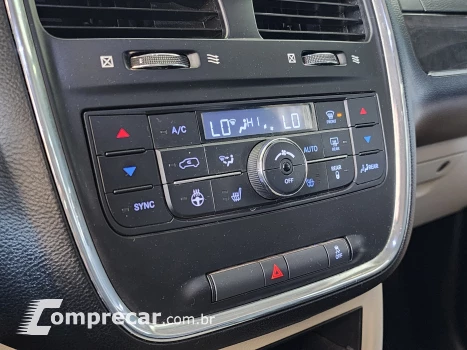 TOWN & COUNTRY 3.6 Touring V6 24V