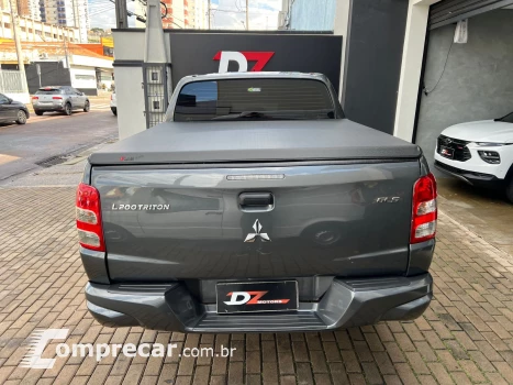 L200 TRITON 2.4 16V Turbo Sport GLS CD 4X4
