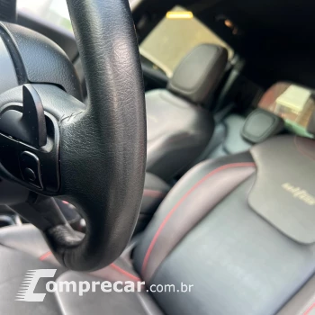 Toro Ultra 2.0 16V 4x4 Diesel Aut.