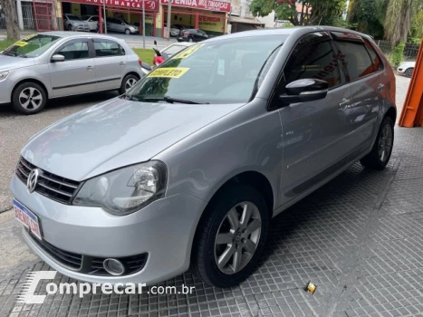Volkswagen POLO - 1.6 MI 8V 4P MANUAL 4 portas