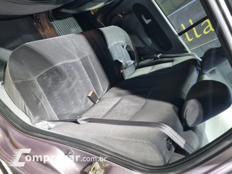 CLIO 1.6 Expression Sedan 16V