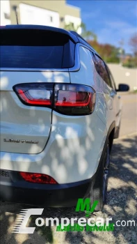 COMPASS 2.0 TD350 TURBO DIESEL LIMITED AT9