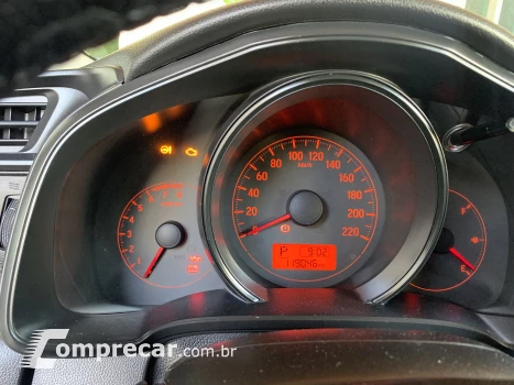 Fit LX 1.4 8V automático cvt