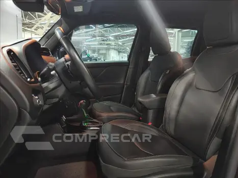 RENEGADE 1.8 16V Longitude